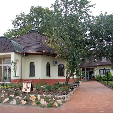 Hotel Fortuna Davod Экстерьер фото