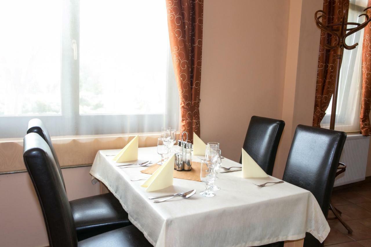 Hotel Fortuna Davod Экстерьер фото