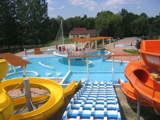 Hotel Fortuna Davod Экстерьер фото