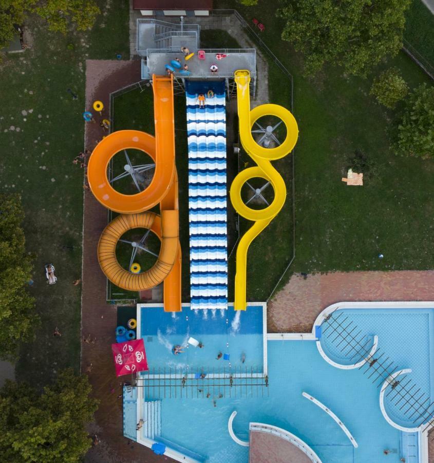 Hotel Fortuna Davod Экстерьер фото