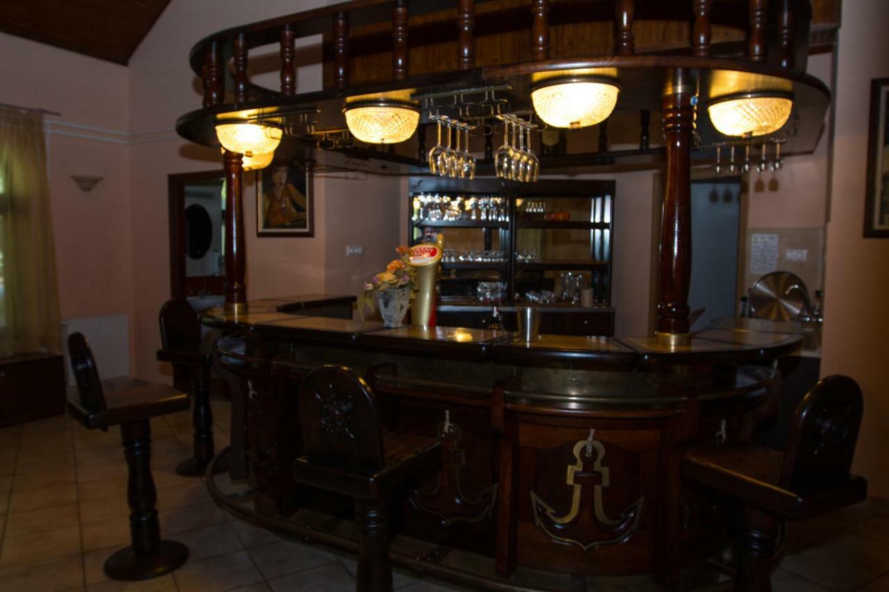 Hotel Fortuna Davod Экстерьер фото